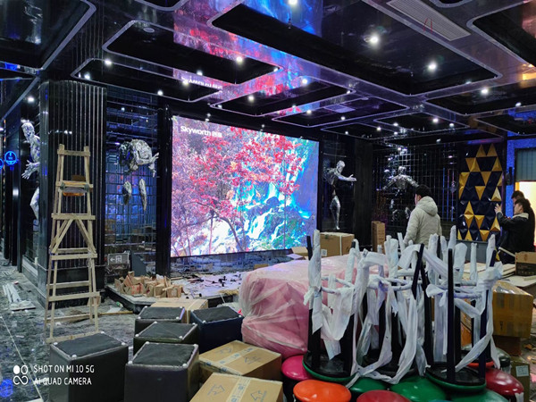 定西市室内P2.5全彩显示屏